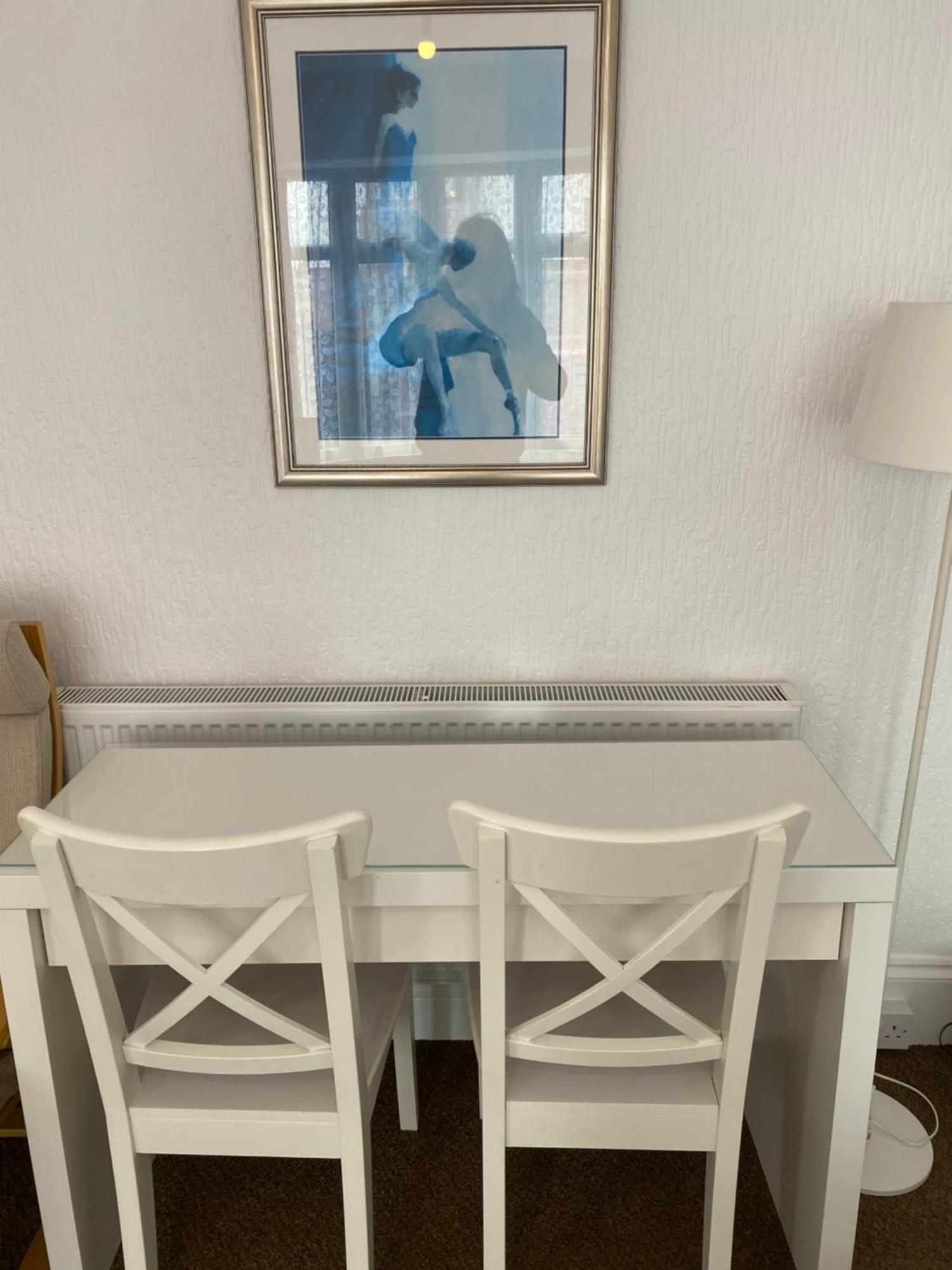 Barbie House ,Opposite The Beach & Paignton Pier , 2 Bedroom Apartment With Private Car Space & Garden , Free Access Next Door To The Stunning Ballet & Make Up School & A Beautiful Ladys Beauty Salon (Adults Only) Bagian luar foto